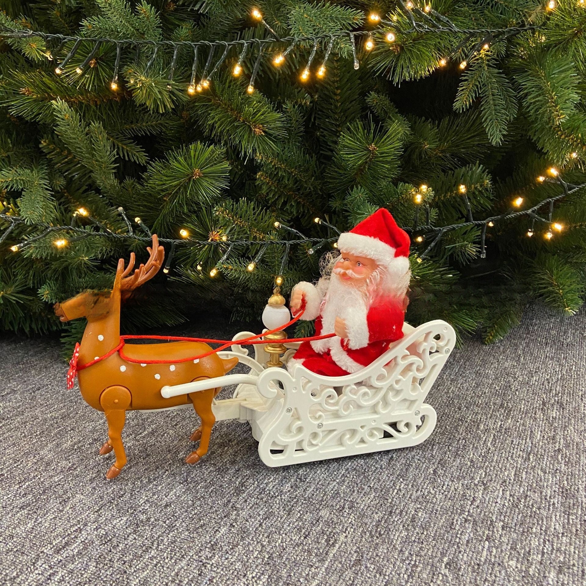 Electric Climbing Santa Claus Christmas Decoration with Music