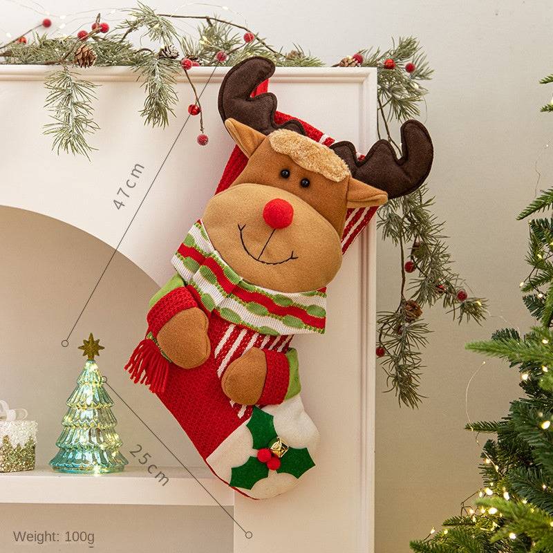 Christmas Socks & Hanging Decorations – Ornament & Christmas Gift Tree Décor
