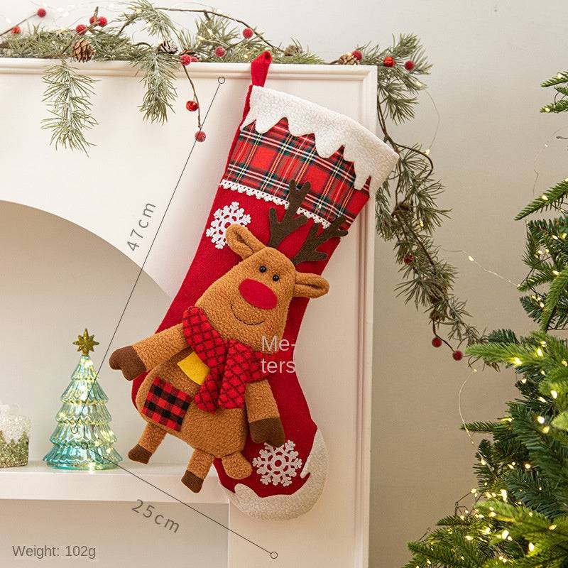 Christmas Socks & Hanging Decorations – Ornament & Christmas Gift Tree Décor
