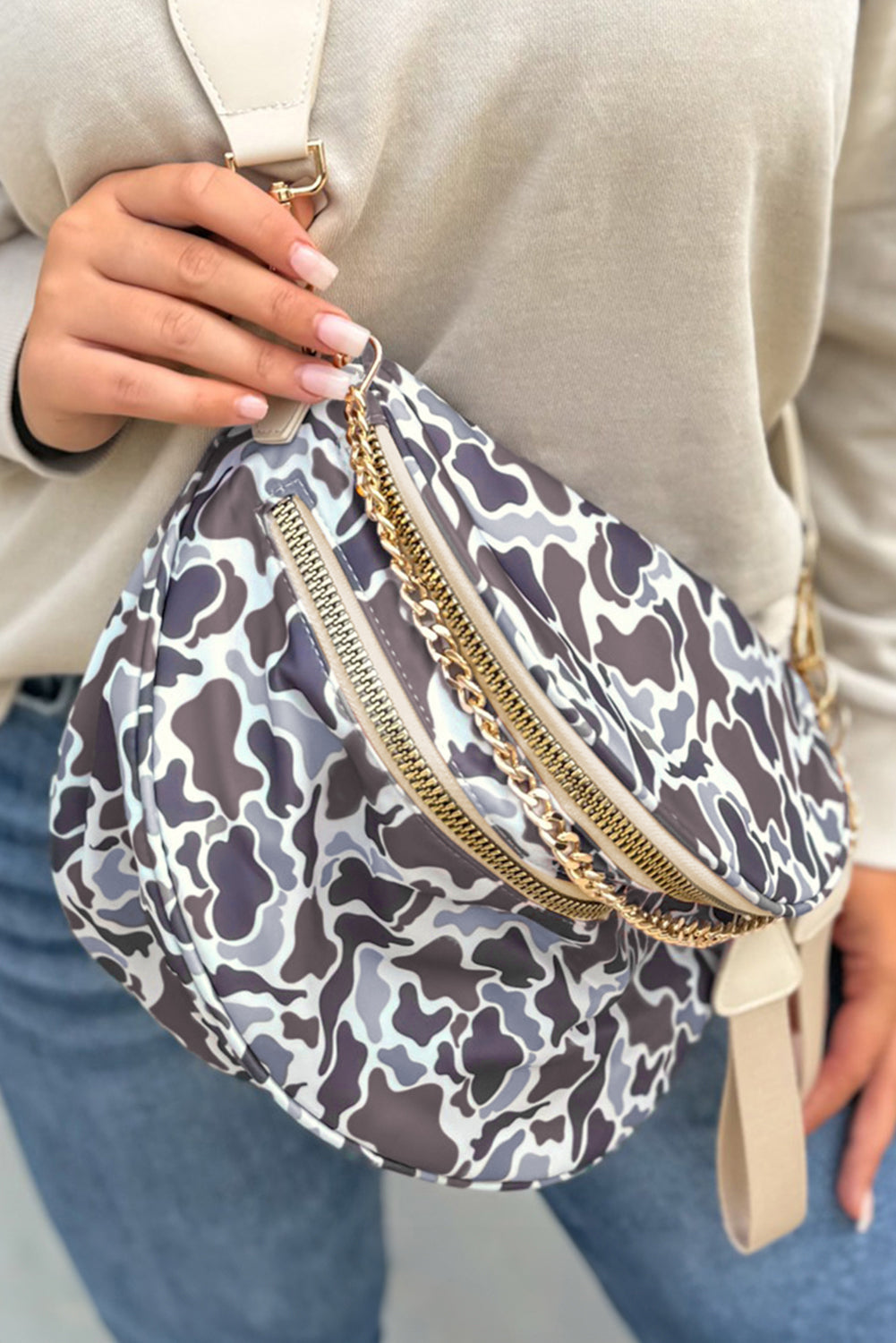 White Camouflage Print Gold Chain  Crossbody Bag