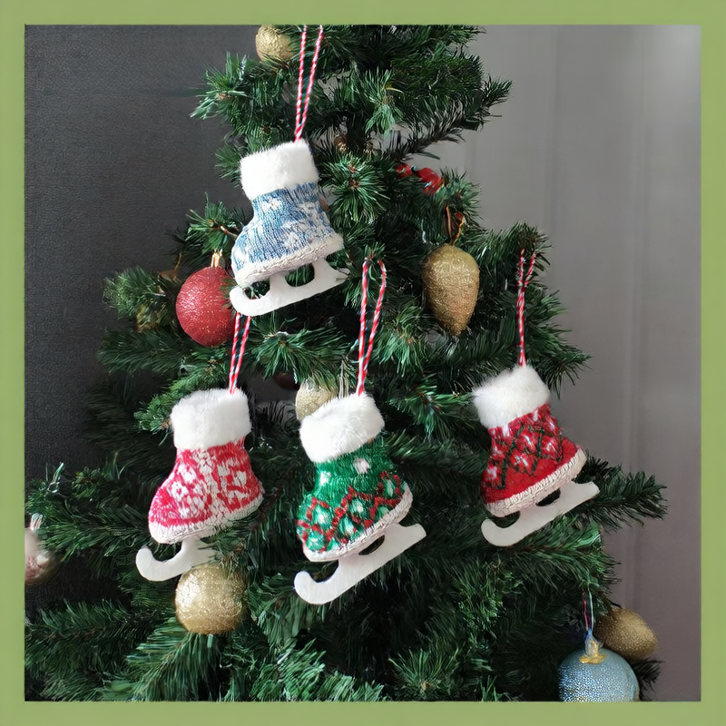 Christmas Skates  Pendant